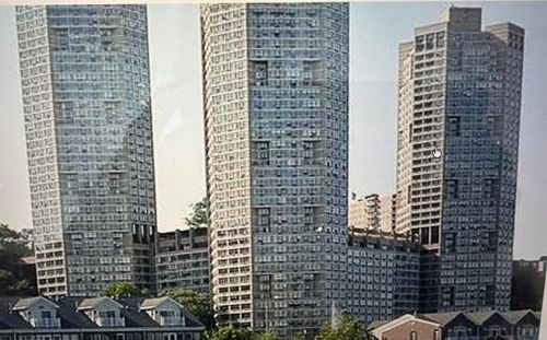 48g-7000 Blvd East, Guttenberg, NJ, 07093 | Card Image