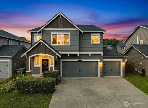 810 Louise Wise Ave Nw, Orting, WA, 98360-7500 | Card Image