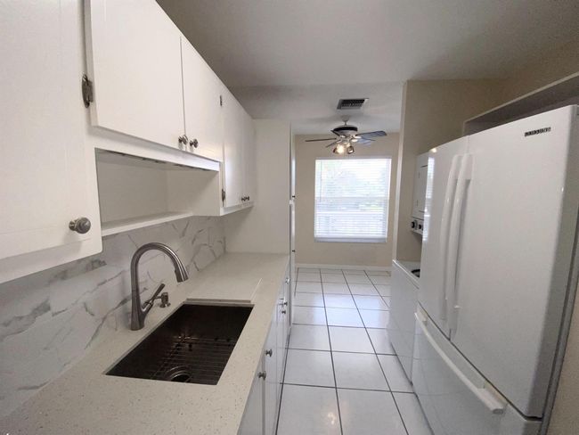 APT-203 - 1120 Mahogany Way, Condo with 2 bedrooms, 2 bathrooms and null parking in Delray Beach FL | Image 9