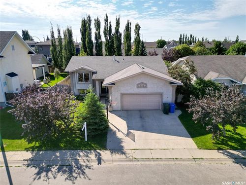 615 Casey Rd, Prince Albert, SK, S6V8C9 | Card Image