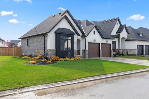 {{alt}} | Card Image