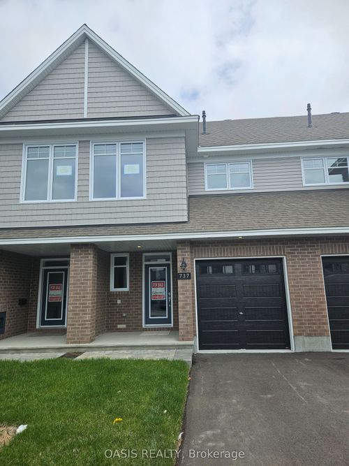 737 Maverick Cres, Stittsville, ON, K2S2X1 | Card Image