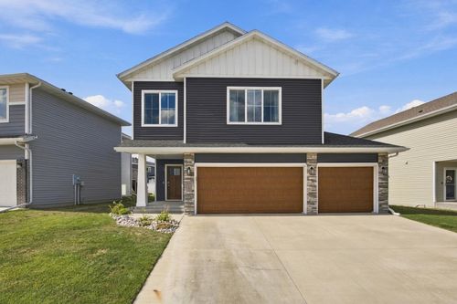 6183 58th Street S, Fargo, ND, 58104 | Card Image