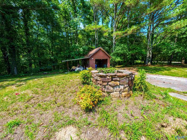 1041 Green Briar Cove Rd, House other with 4 bedrooms, 2 bathrooms and null parking in Union Grove AL | Image 42