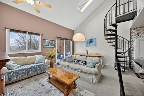 unit-6-2 Sunrise Dr, Vernon, NJ, 07462-4519 | Card Image