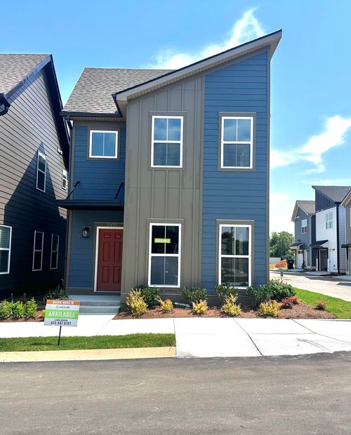 2471 Twill Pl, Chattanooga, TN, 37404-5255 | Card Image