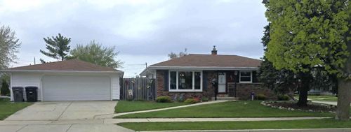 2834 E Eaton Lane, CUDAHY, WI, 53110 | Card Image