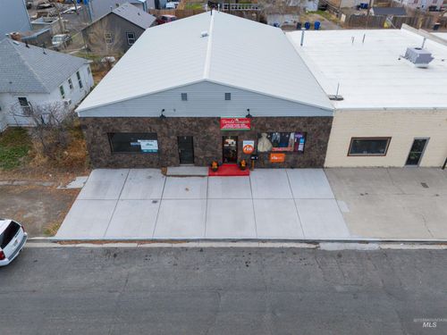 1-339 4th Ave W, Twin Falls, ID, 83301-5816 | Card Image