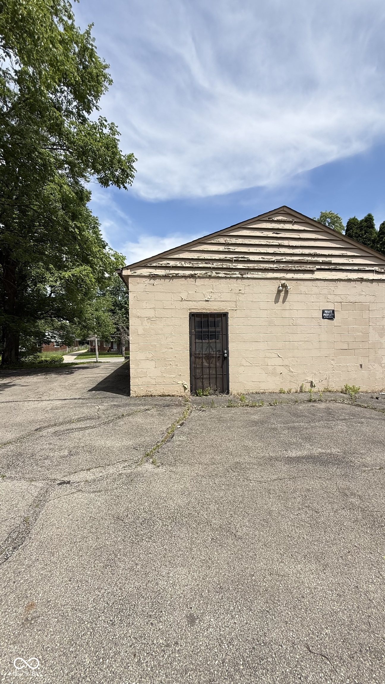 Commercial Sale in Indianapolis 2
