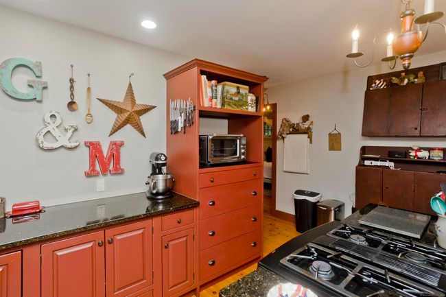 12 Pine Mountain Cir, House other with 2 bedrooms, 2 bathrooms and null parking in Barkhamsted CT | Image 8