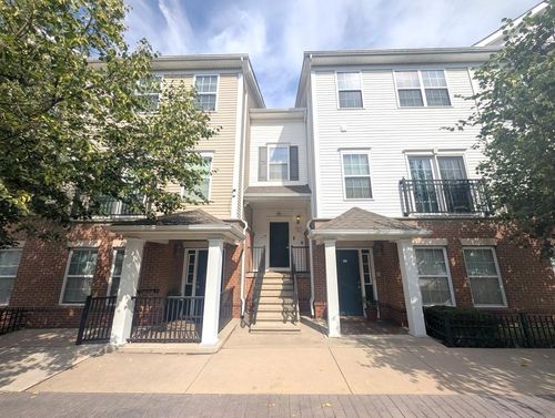 508-3 Tribeca Ave, Jersey City, NJ, 07305-1148 | Card Image