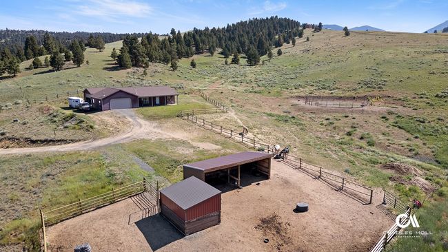 456 Boulder Frontage Rd, House other with 2 bedrooms, 2 bathrooms and null parking in Boulder MT | Image 4