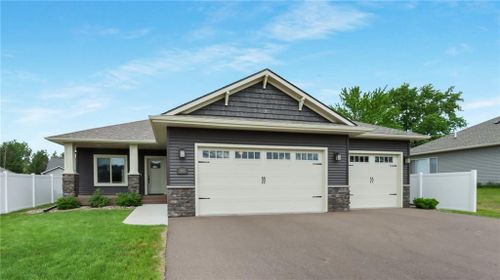 1563 Pebble Beach Drive, Altoona, WI, 54720 | Card Image