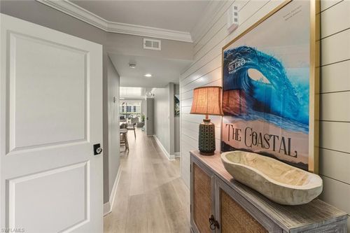 2-9103 Vanderbilt Dr, NAPLES, FL, 34108-2310 | Card Image