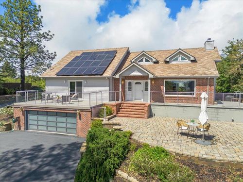 17074 Bohlman Rd, Saratoga, CA, 95070 | Card Image