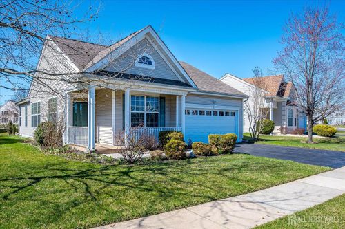 39 Stony Path Dr, Dayton, NJ, 08810-1624 | Card Image