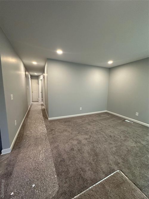 1917 Keppen Blvd, Lincoln Park, MI, 48146-1495 | Card Image