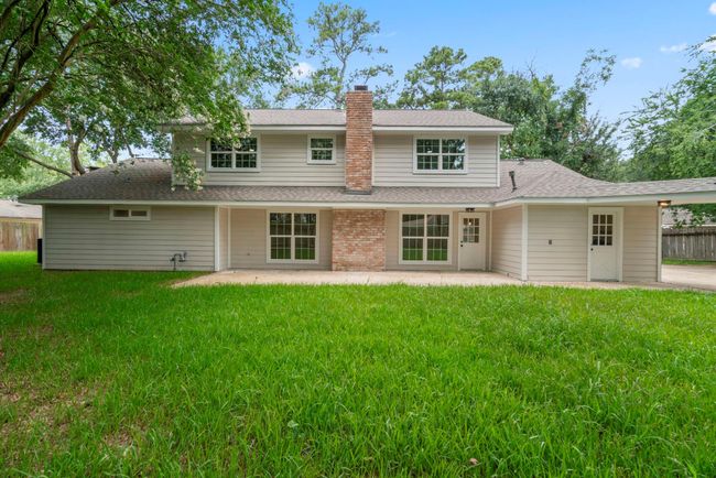 Spacious backyard and covered patio | Image 38