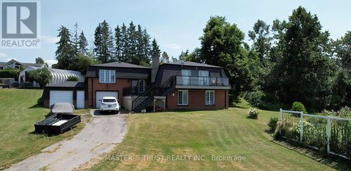 200 Summit Dr, Ennismore, ON, K0L1T0 | Card Image