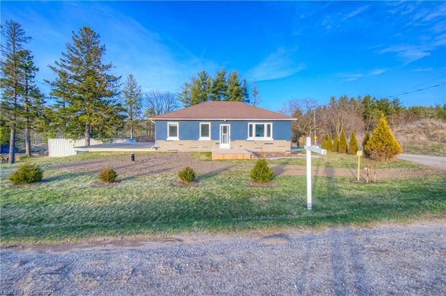 1327 Queen St, House other with 4 bedrooms, 1 bathrooms and 12 parking in New Dundee ON | Image 7