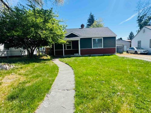 10102 N Whittier St, Spokane, WA, 99218-1430 | Card Image