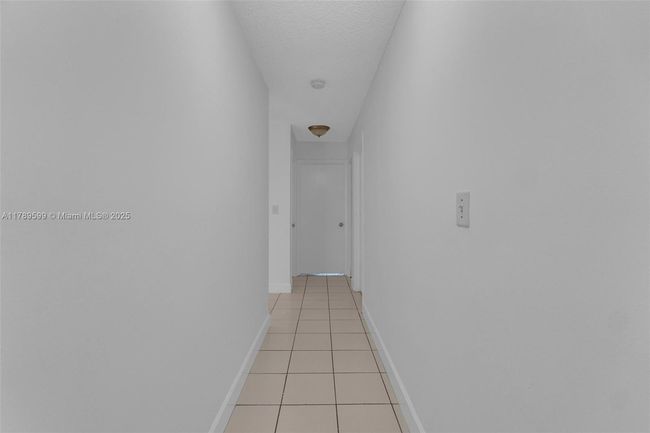 APT-84 - 10375 Sw 154 Th Circle Ct, Condo with 3 bedrooms, 2 bathrooms and null parking in Miami FL | Image 25