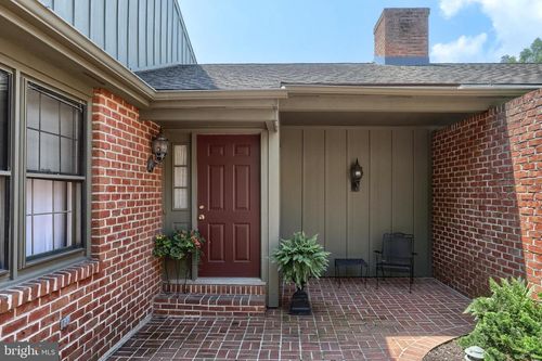1203 Galway Ct, HUMMELSTOWN, PA, 17036-9171 | Card Image