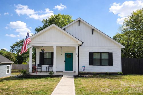 701 E 3rd Ave, Gastonia, NC, 28054-4447 | Card Image