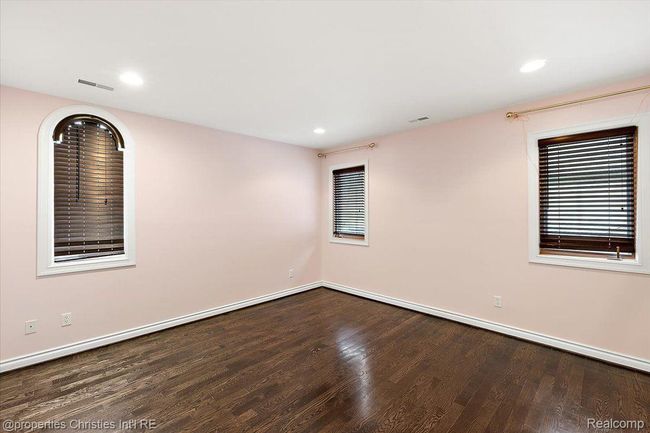 699 Abbey St, House other with 4 bedrooms, 6 bathrooms and null parking in Birmingham MI | Image 51