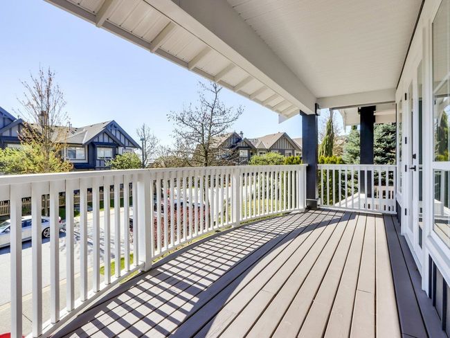 108 Sycamore Dr, House other with 5 bedrooms, 4 bathrooms and 4 parking in Port Moody BC | Image 6