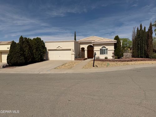 917 Tecate Pl, El Paso, TX, 79912-7329 | Card Image