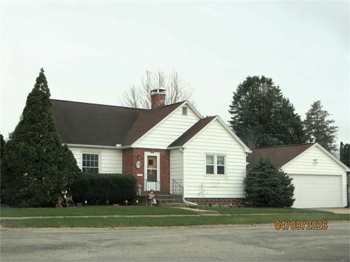 1102 F Ave, Grundy Center, IA, 50638-1031 | Card Image