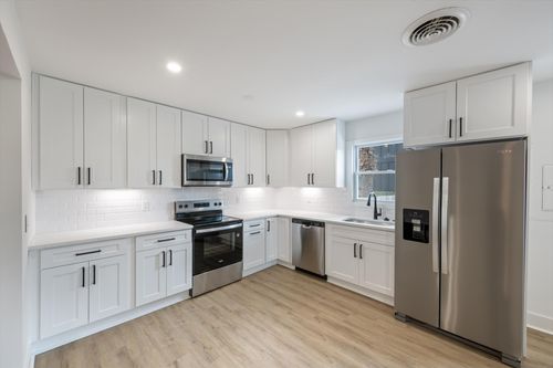 1610 23rd Ave N, Nashville, TN, 37208-2308 | Card Image