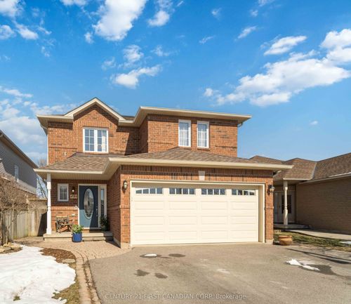 49 Foxtrot Dr, Stoney Creek, ON, L8J3T5 | Card Image