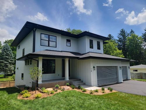 18 Balsam Ln N, Plymouth, MN, 55441-6002 | Card Image