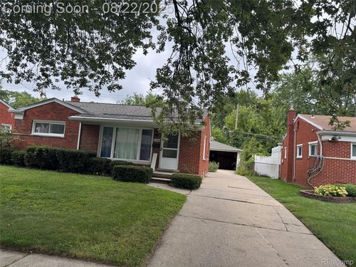 8300 Lochdale St, Dearborn Heights, MI, 48127-1235 | Card Image