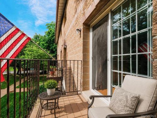 26 Klint Ct, Nanuet, NY, 10954-5940 | Card Image