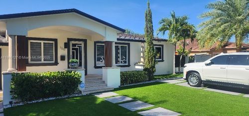 155 W 60th St, Hialeah, FL, 33012-2630 | Card Image