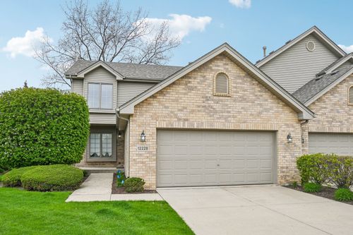 12228 Sumner St, Lemont, IL, 60439-3300 | Card Image