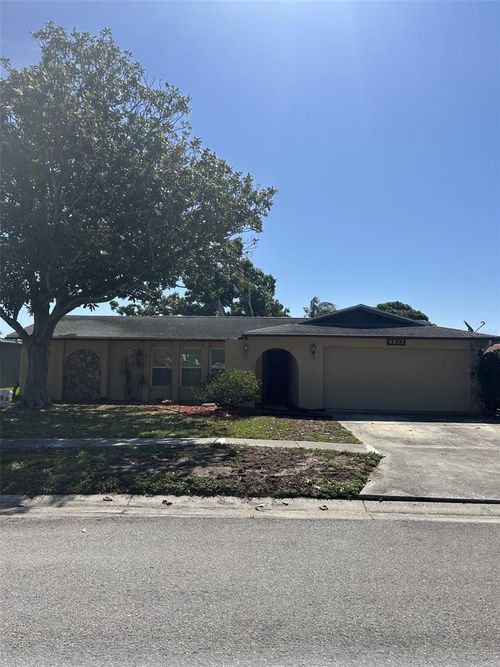 8873 Tami St, SEMINOLE, FL, 33772-3414 | Card Image