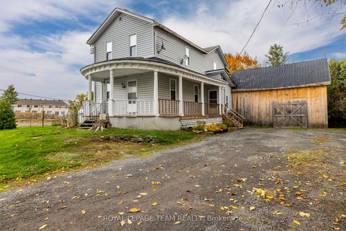 10528 Van Allen Rd, Mountain, ON, K0E1S0 | Card Image