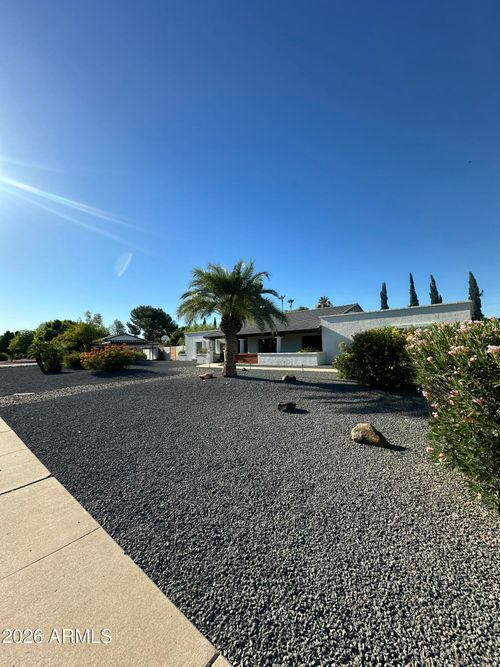 6413 W Bloomfield Rd, Glendale, AZ, 85304-1644 | Card Image