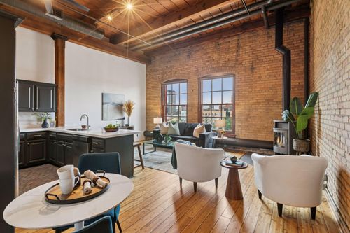 apt-635-708 N 1st St, Minneapolis, MN, 55401-1153 | Card Image