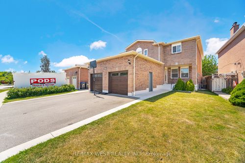 5088 Guildwood Way, Mississauga, ON, L5R2R5 | Card Image