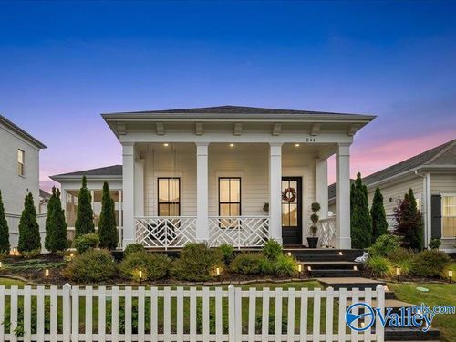 244 Farmhouse Dr, Madison, AL, 35757-5512 | Card Image