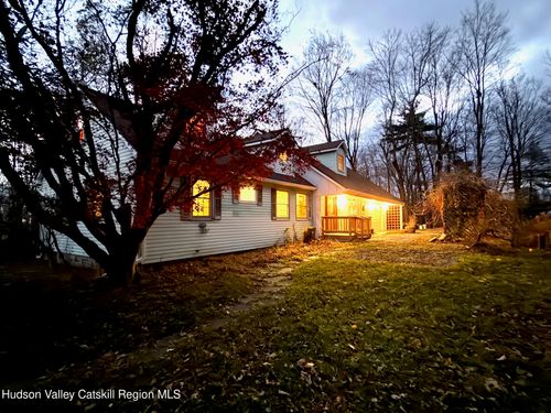 8 Glenview Dr, Glenford, NY, 12433-5104 | Card Image