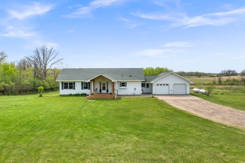 209 30th St, CLEAR LAKE, WI, 54005-3630 | Card Image