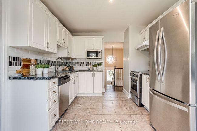 84 Carnegie St, House other with 4 bedrooms, 2 bathrooms and 3 parking in Port Perry ON | Image 9