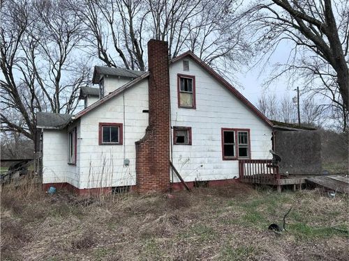 15205 Beaver Pike, Jackson, OH, 45640-9004 | Card Image