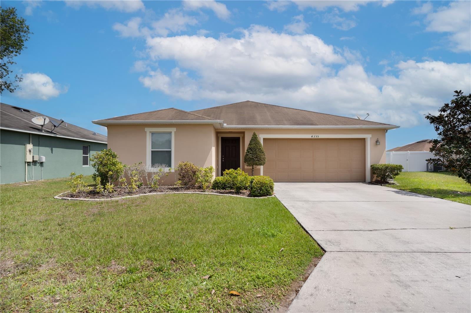 Sun Center Rd, Mulberry, FL 33860